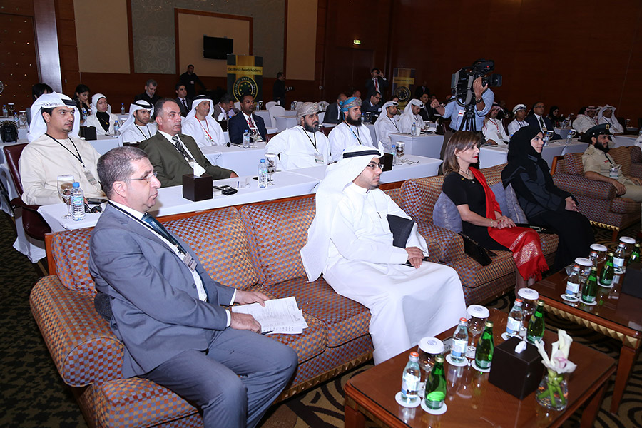 الملتقى العربي بعنوان " التحول من المبادرات الى برامج المسؤولية الاجتماعية